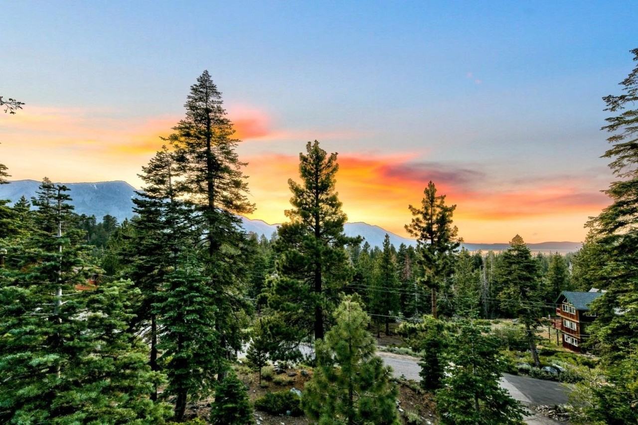 Detached 1 bedroom Unit on Large Parcel in Angora Highlands - Photo 3 of 14