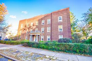 featured image of 126 E Nittany Ave