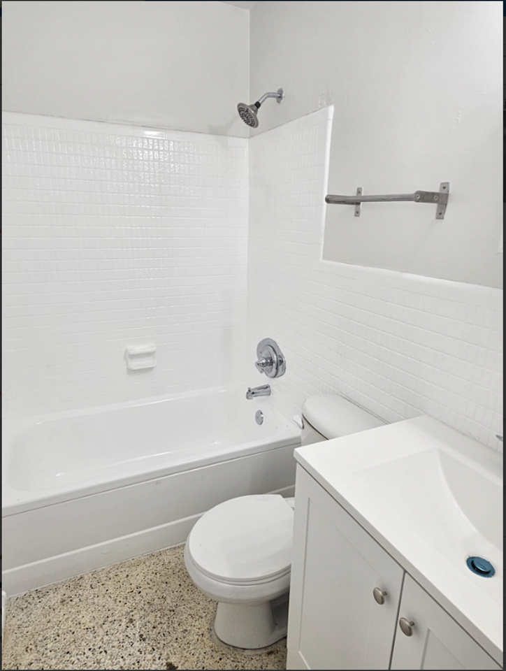 2999 W. Flagler - Photo 6 of 6