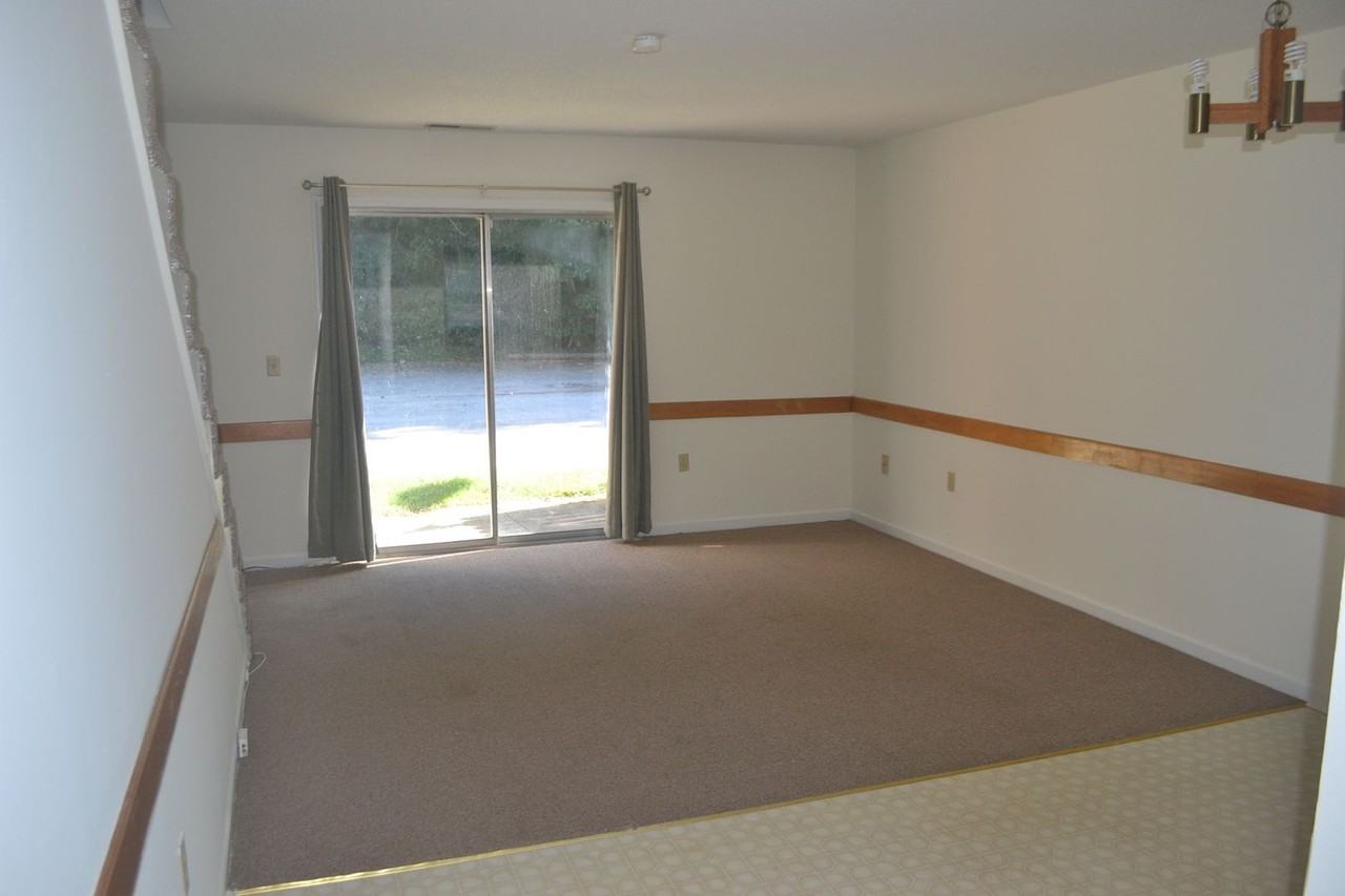 1108 Tiger Blvd #147 - Photo 4 of 10