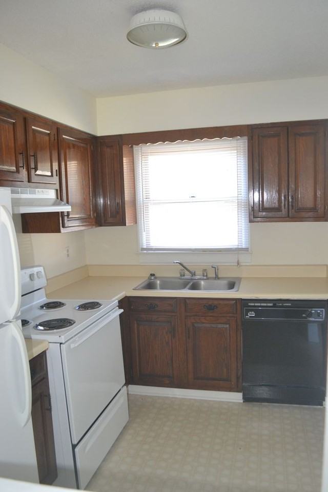 1108 Tiger Blvd #147 - Photo 7 of 10