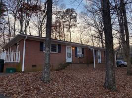 featured image of 220 Vickery Dr