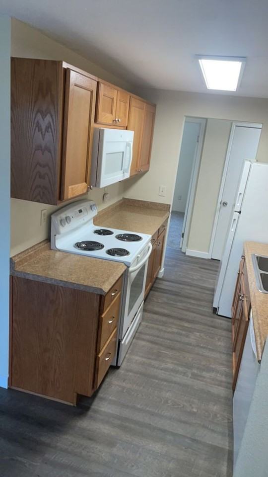 JH1120 - Photo 2 of 15