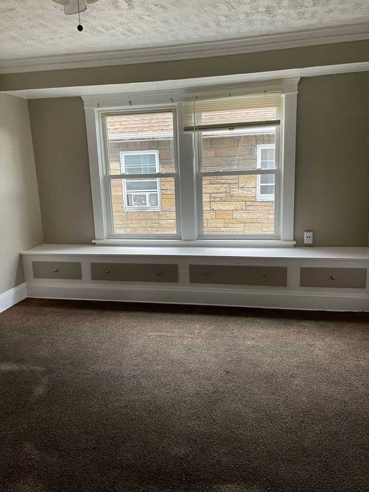 Parkhill 12702 - Photo 2 of 7