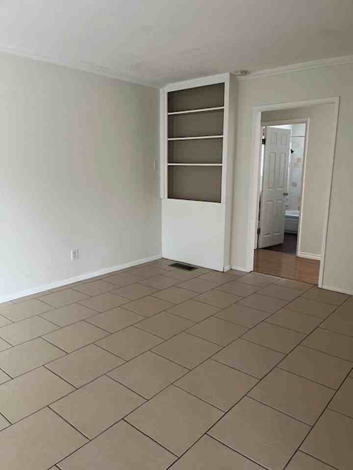 Custer St (DD) - Photo 3 of 12