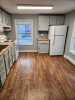 featured image of 7 Western Ave