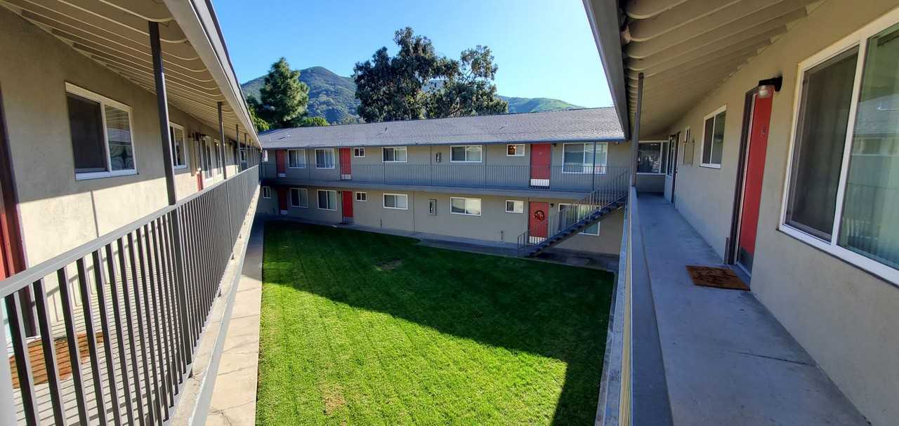 0199 738 Grand & 1885 Garfield - Photo 6 of 45