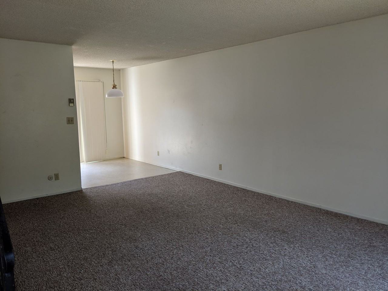 0053 2935 Augusta #1-8 - Photo 3 of 11