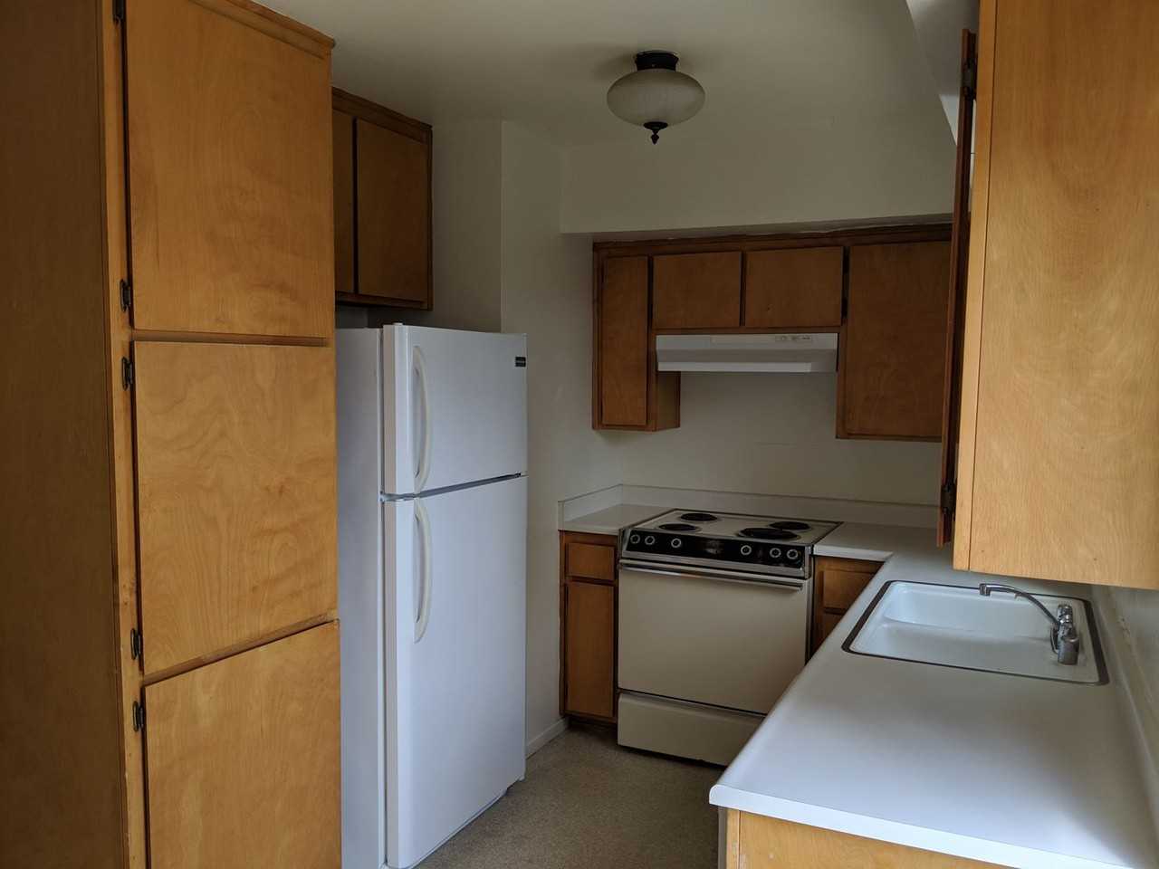 0053 2935 Augusta #1-8 - Photo 5 of 11