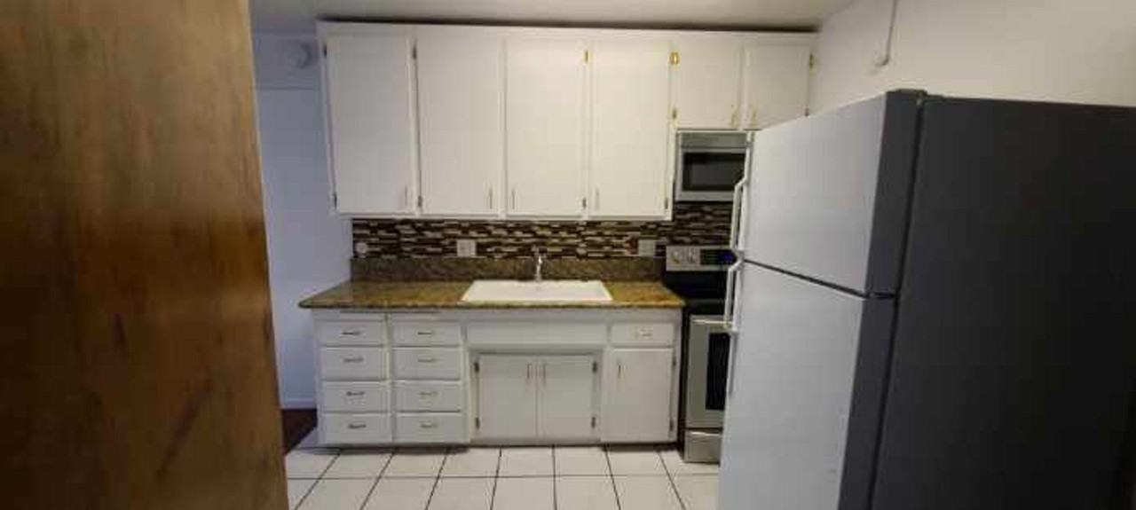 0311 - 1340 Phillips & 660 Johnson - Photo 6 of 50