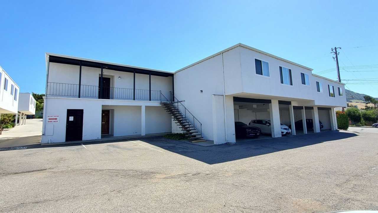 0311 - 1340 Phillips & 660 Johnson - Photo 3 of 35