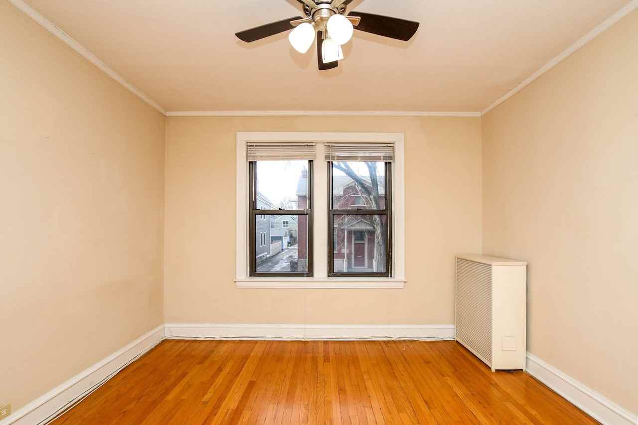 1623-25 W. Grace St. - Photo 3 of 48