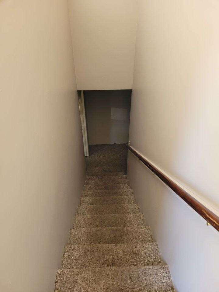 Arrow 703 S. Prairie Apartments 703 S Prairie Ave, Miles City, MT