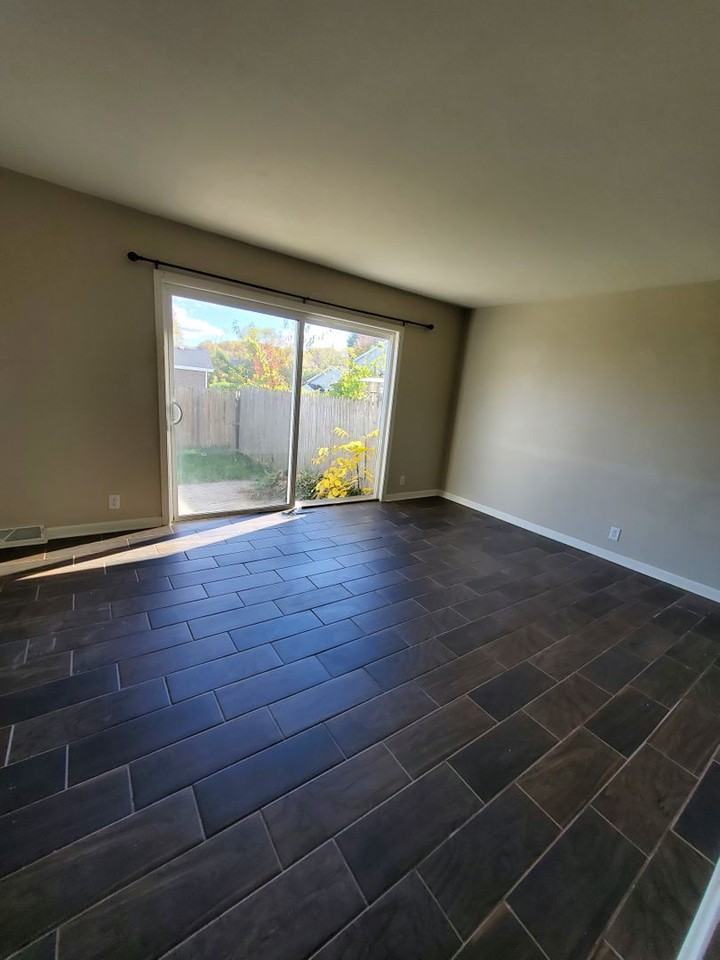 506-520 East Ave - Photo 3 of 10