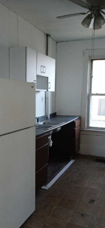 1209 Pierce St - Photo 3 of 7