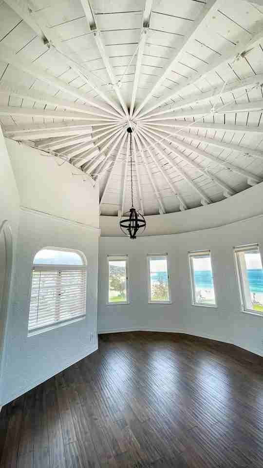 The Villas of Laguna Beach - Photo 5 of 24