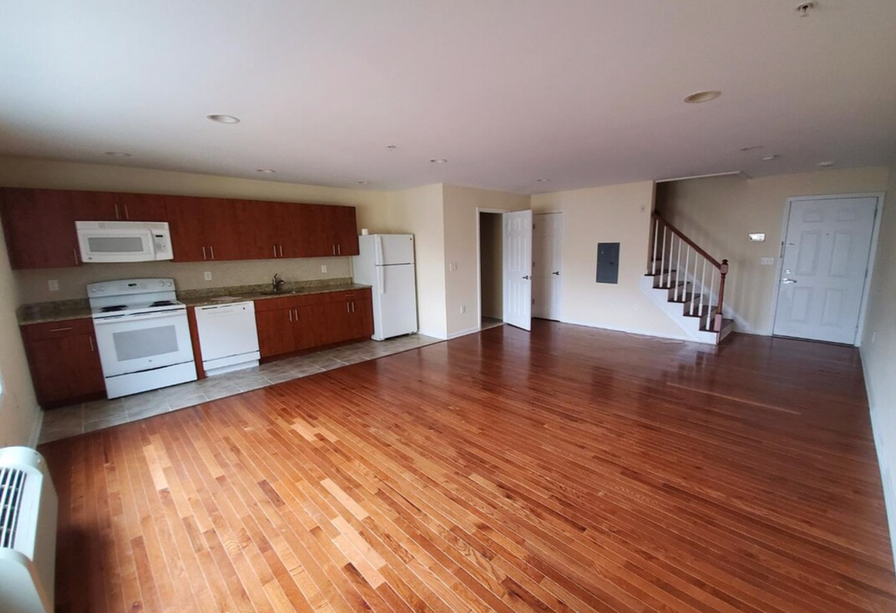 Suydam Holdings LLC - Photo 6 of 13