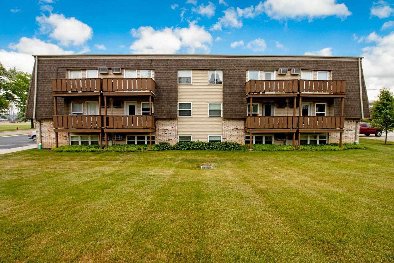 930 Hostetler Rd #G - Photo 4 of 12