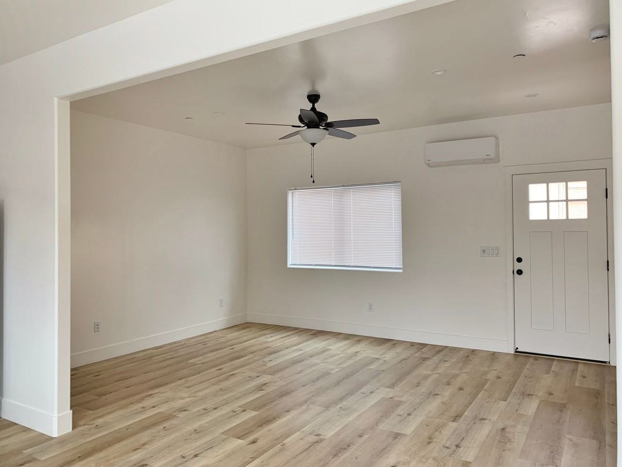 Prospect Avenue 814 - Photo 3 of 14