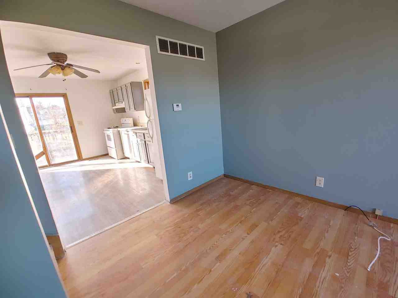 1501 Northbrook - Photo 2 of 9