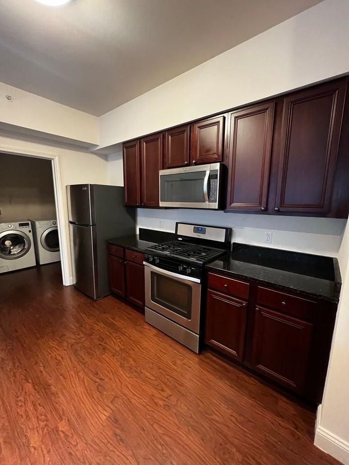 195 Bayberry Circle - Photo 6 of 50