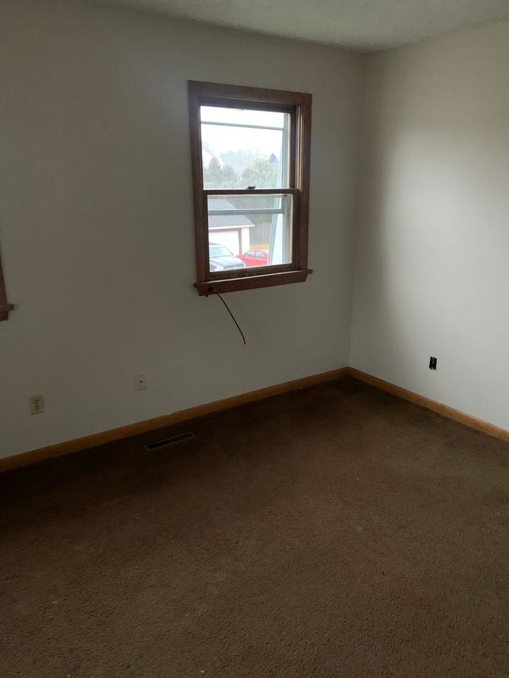 1717 State St LLC - Photo 3 of 6