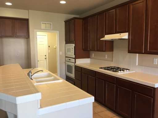 9102 Butterfly Rose Ave - Photo 3 of 13