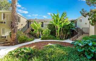 featured image of 601 W Foothill Blvd