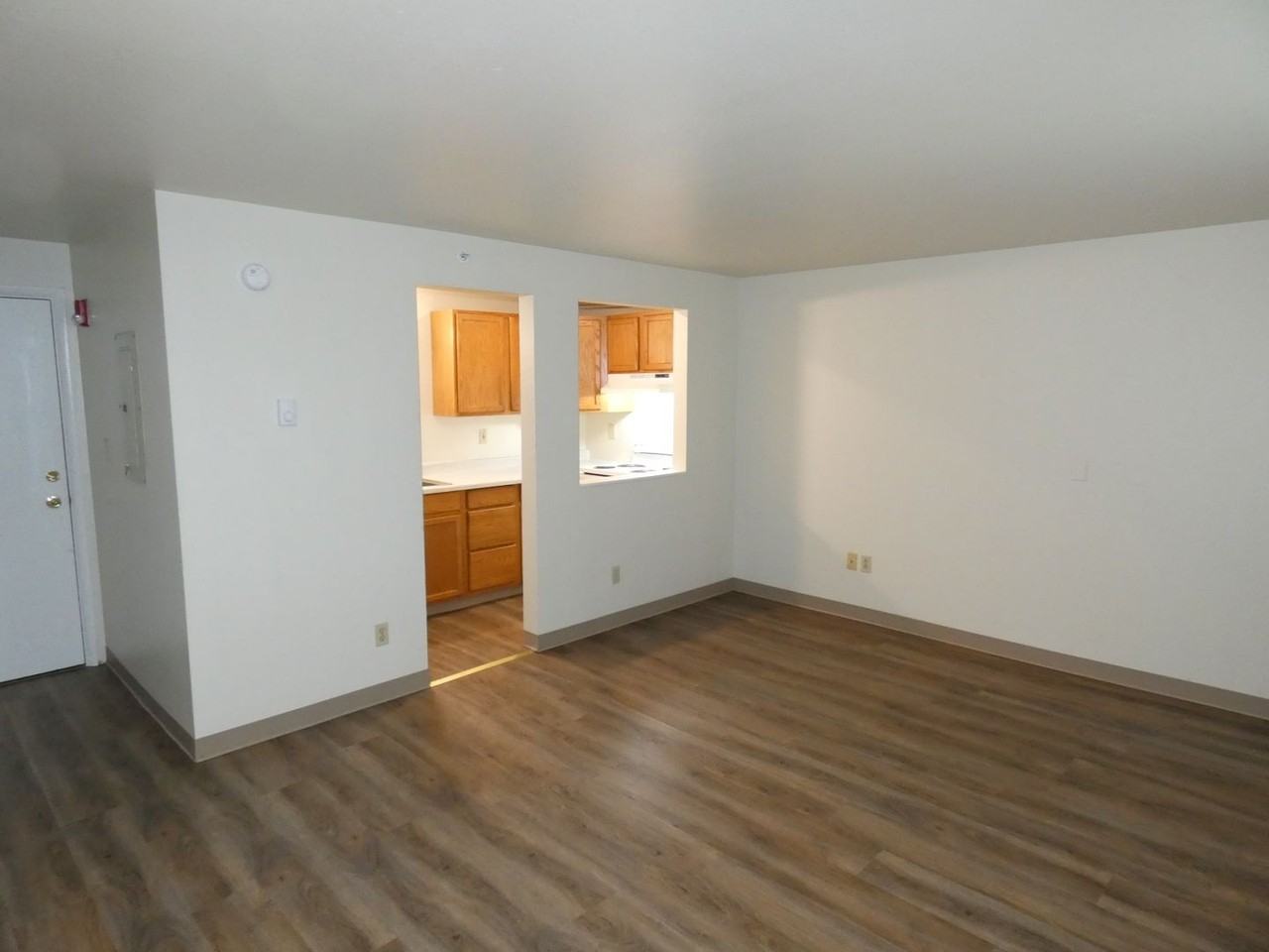 116nAl Hubbard Apartments 116 N Albert St, Port Angeles, WA 98362