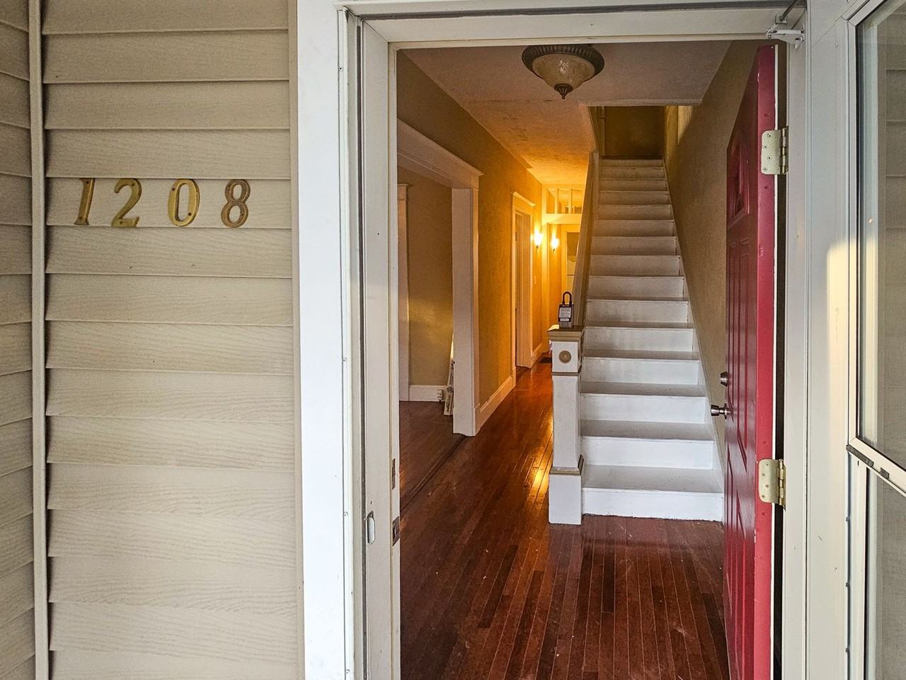 1208-1210 Lincoln Ave - Photo 3 of 33