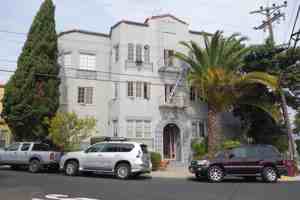 featured image of 595 Merritt Ave
