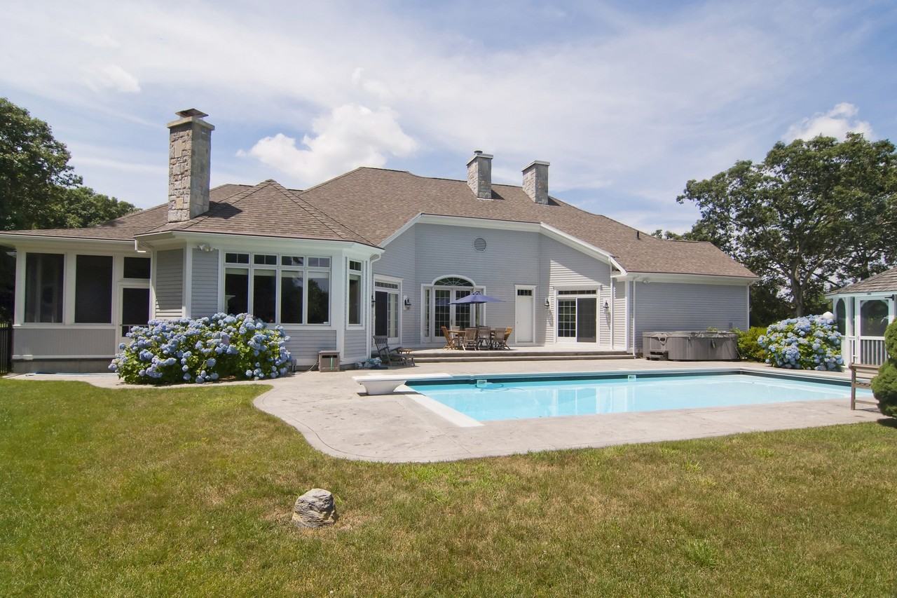 39 Winterberry Rd - Photo 2 of 28