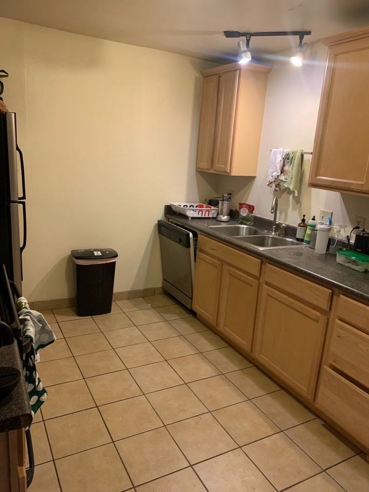 2043 (450) - Photo 3 of 19