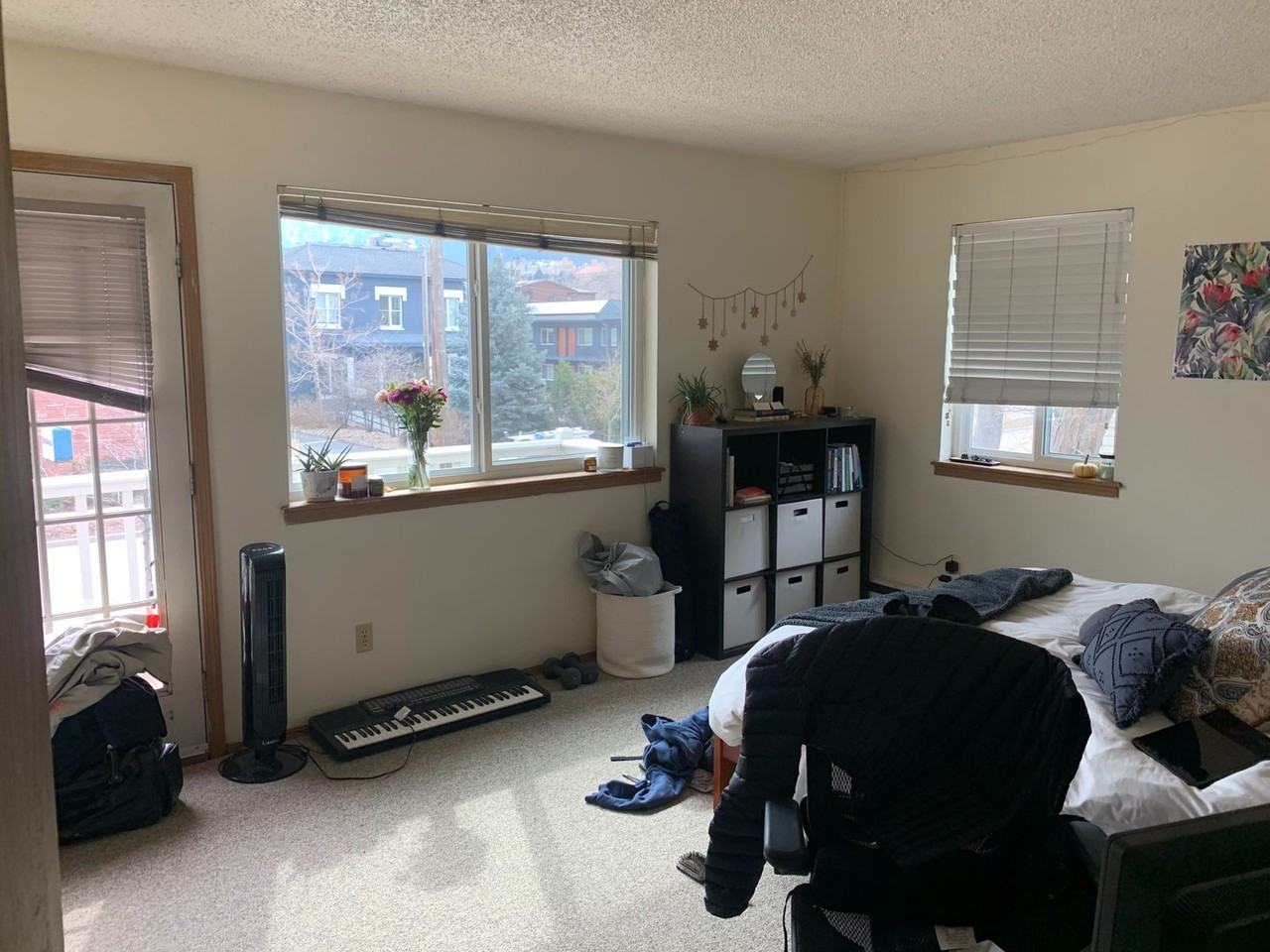 2043 (450) - Photo 7 of 19