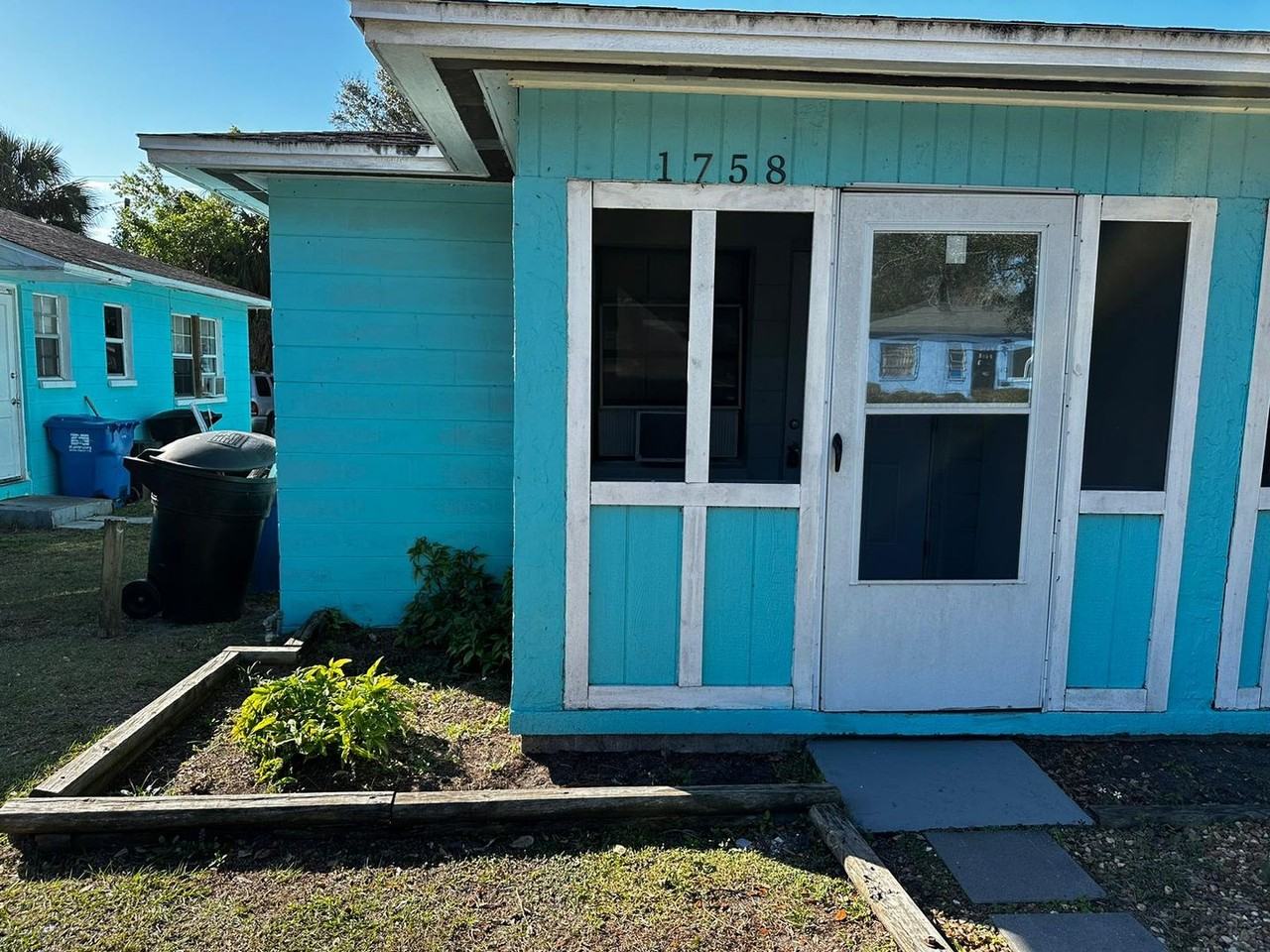 1758/1760 12th Ave S, St Petersburg FL 33712 - Photo 3 of 8