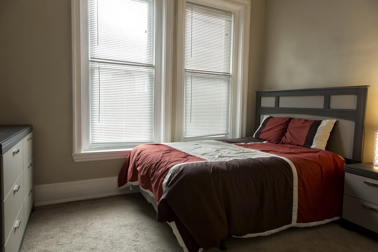 Chesterfield Apartments - Photo 7 of 22