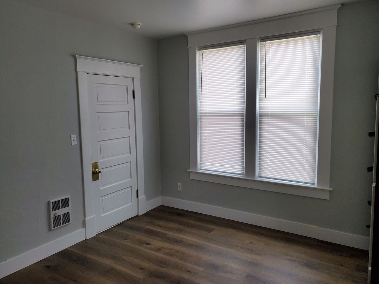 1306 O Ave - Photo 2 of 22