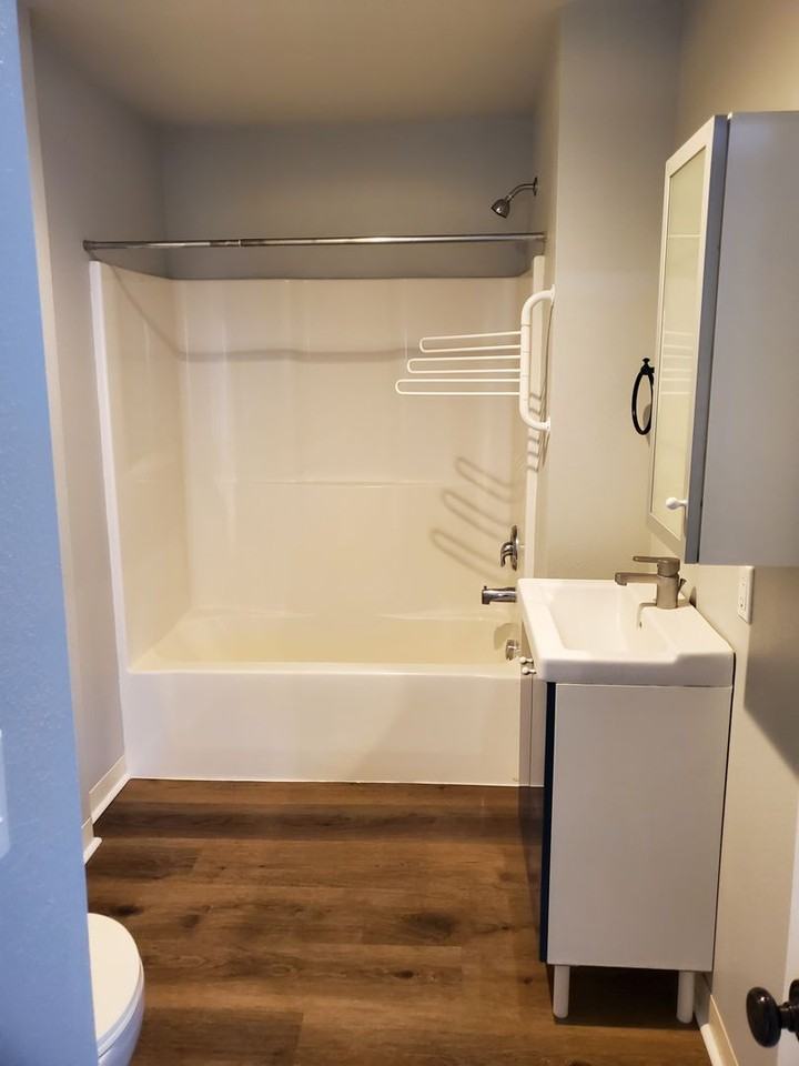1306 O Ave - Photo 4 of 22