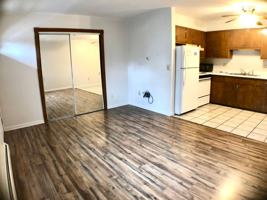 featured image of 1827 N 4th St