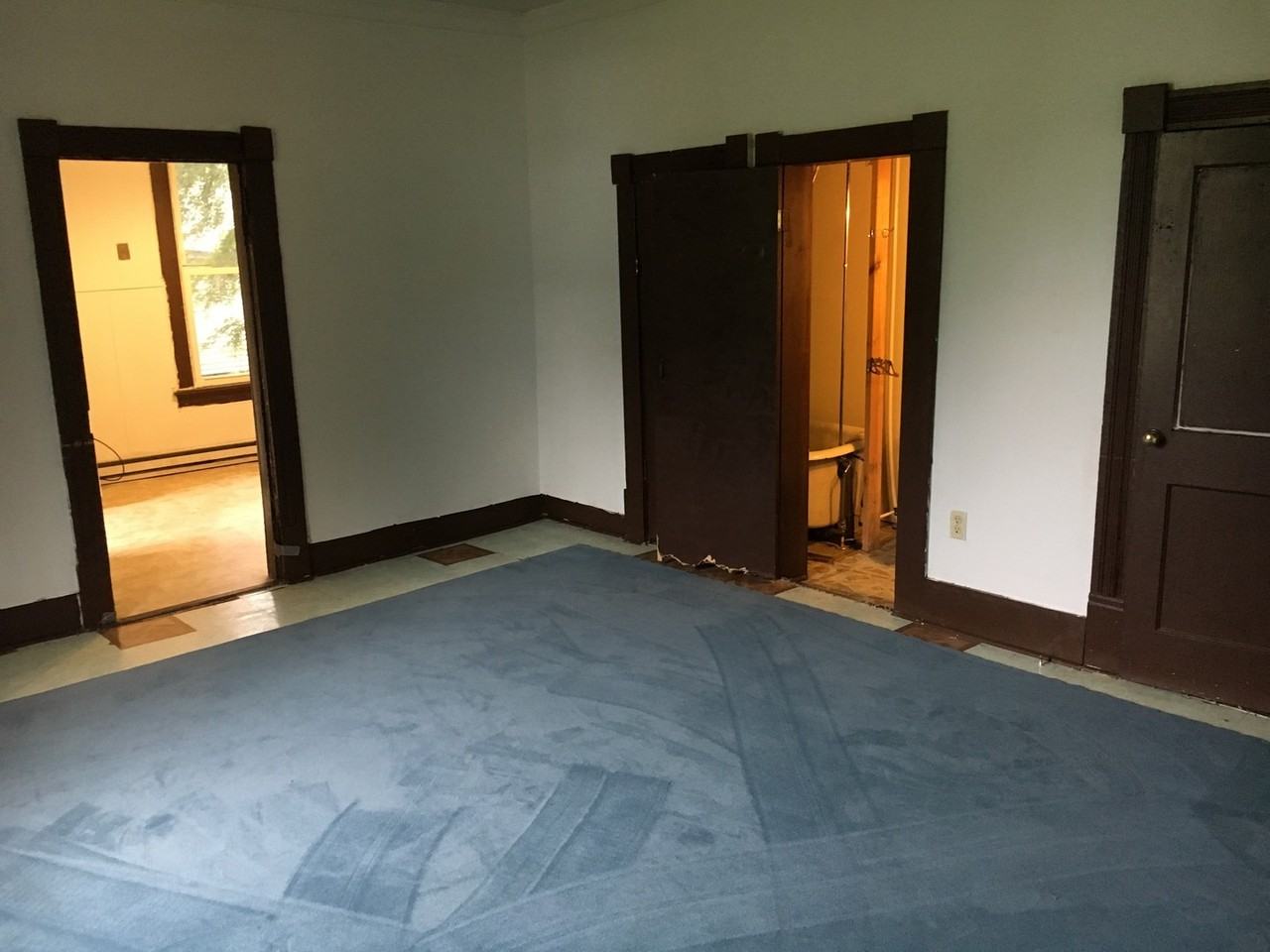 1009 4th Street - Photo 2 of 5