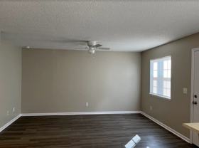 2916 Creekview Ct Apt C #Apt C - Photo 1 of 1