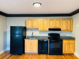 Pet-friendly Apartments for Rent in Hartland, VT! - Photo 1 of 1