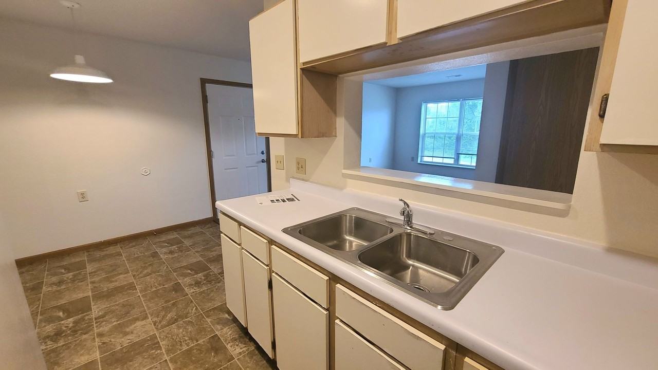 Oak Knoll - Photo 2 of 15