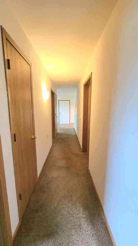 Oak Knoll - Photo 5 of 15