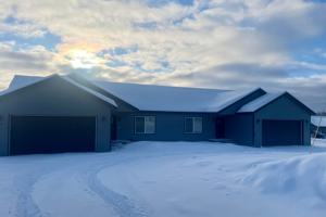 featured image of 940 W Wilder Ave