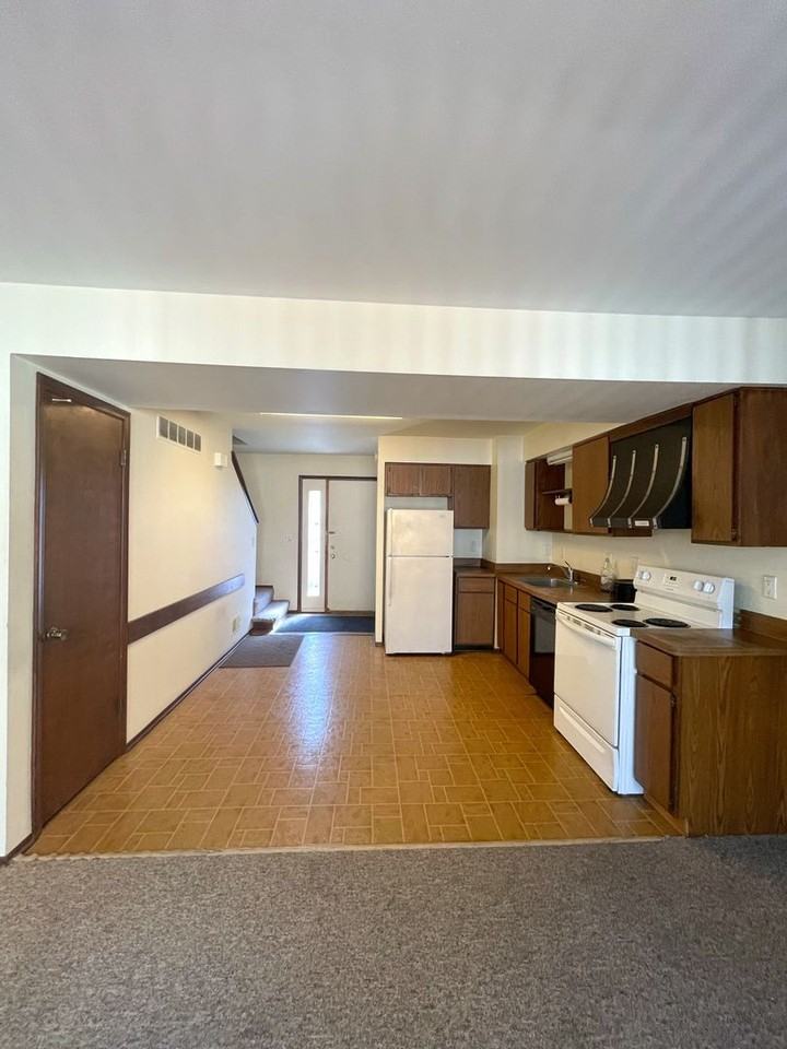 1425/1427 S. State St. - Photo 7 of 40