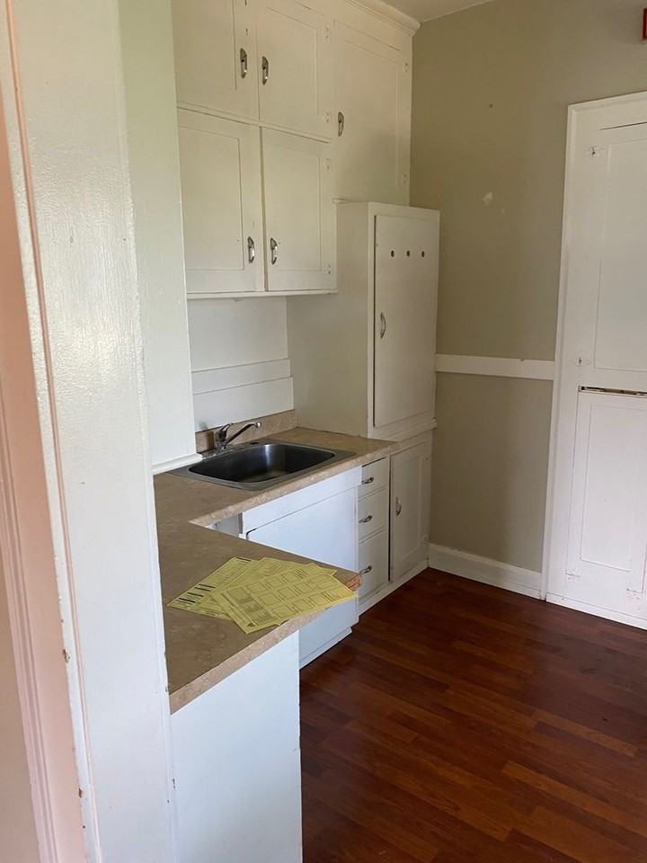 Kulshan Apartments - Photo 2 of 50