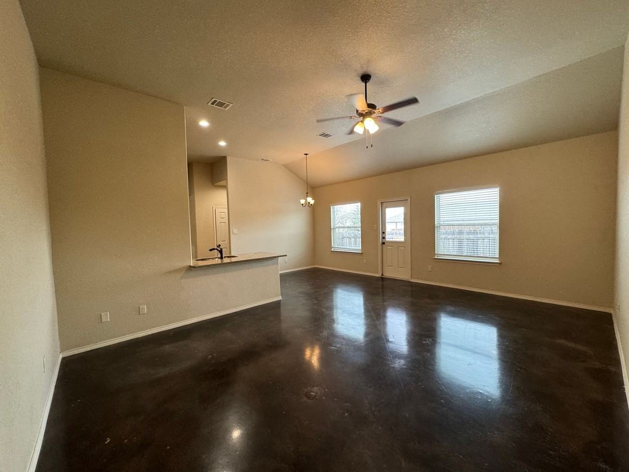 204 Ragsdale Way - Photo 3 of 23