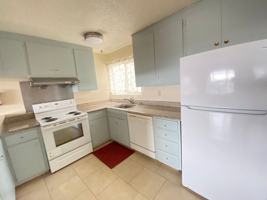 featured image of 8 3rd Ave