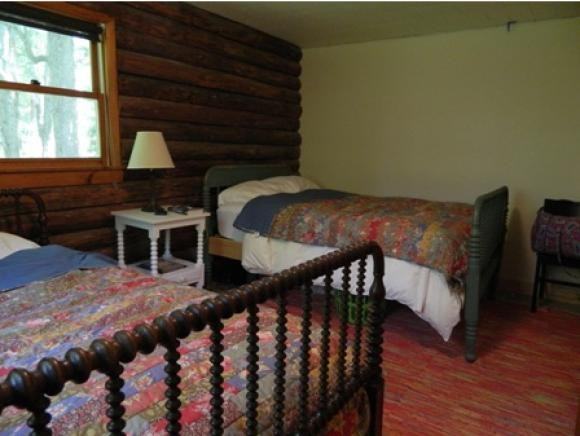 185 Walker Rd - Photo 2 of 13